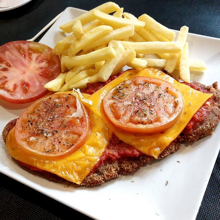 photo of V DE VEGETTA Milanesa shared by @esthercasas on  30 Mar 2024 - review