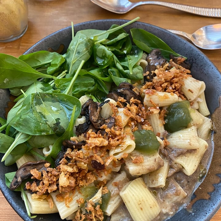 photo of Pastan Barcelona Umami Strogonoff shared by @vegala on  02 Oct 2024 - review