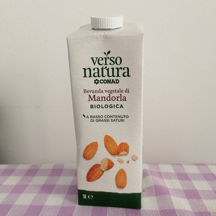 photo of Verso Natura Conad Bio  Bevanda Alla Mandorla shared by @govegan2020 on  18 Sep 2023 - review