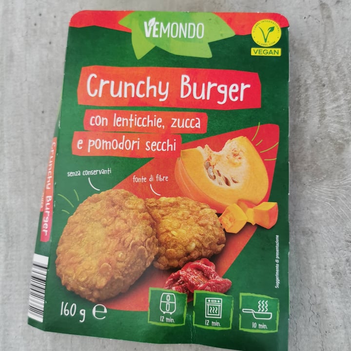 photo of Vemondo Crunchy Burger lenticchie, zucca e pomodori secchi shared by @elianamarley on  11 Apr 2024 - review