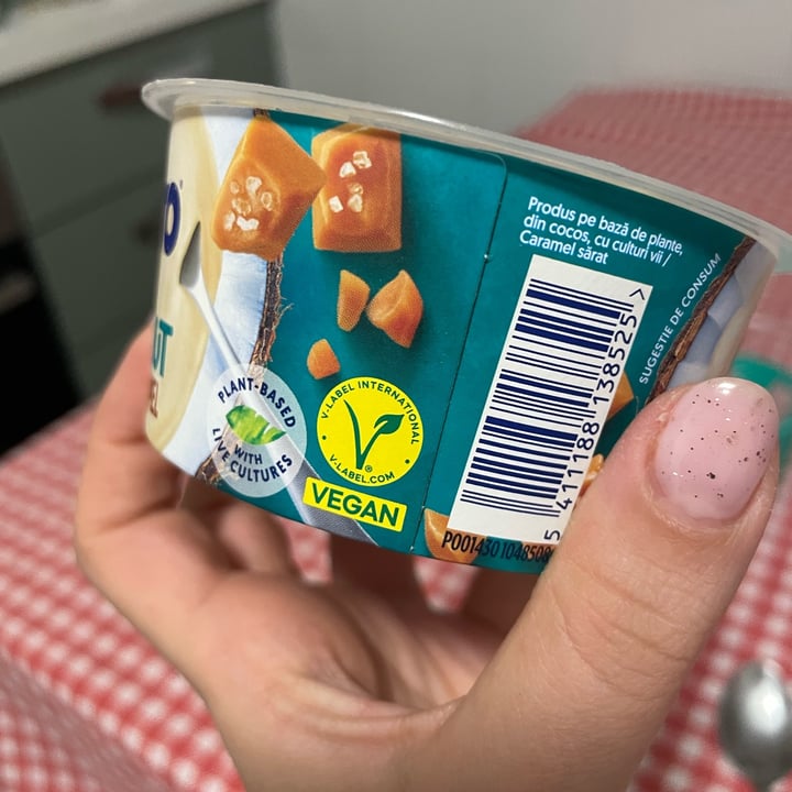 photo of Alpro Yogurt Coconut Salted Caramel shared by @antonellabattaglia on  11 Nov 2023 - review