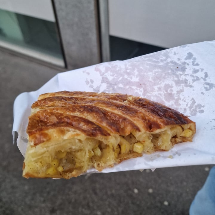 photo of Burek Olimpija Potato Burek shared by @vegontour on  14 Jan 2024 - review