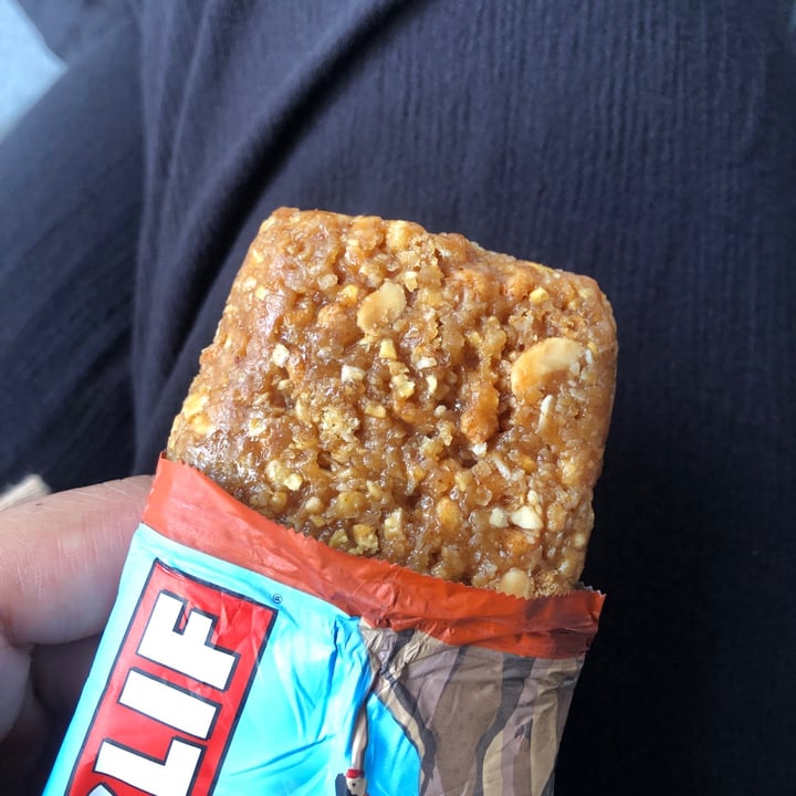 photo of Clif Bar Crunchy Peanut Butter shared by @skinnykatwoman on  15 Jan 2024 - review