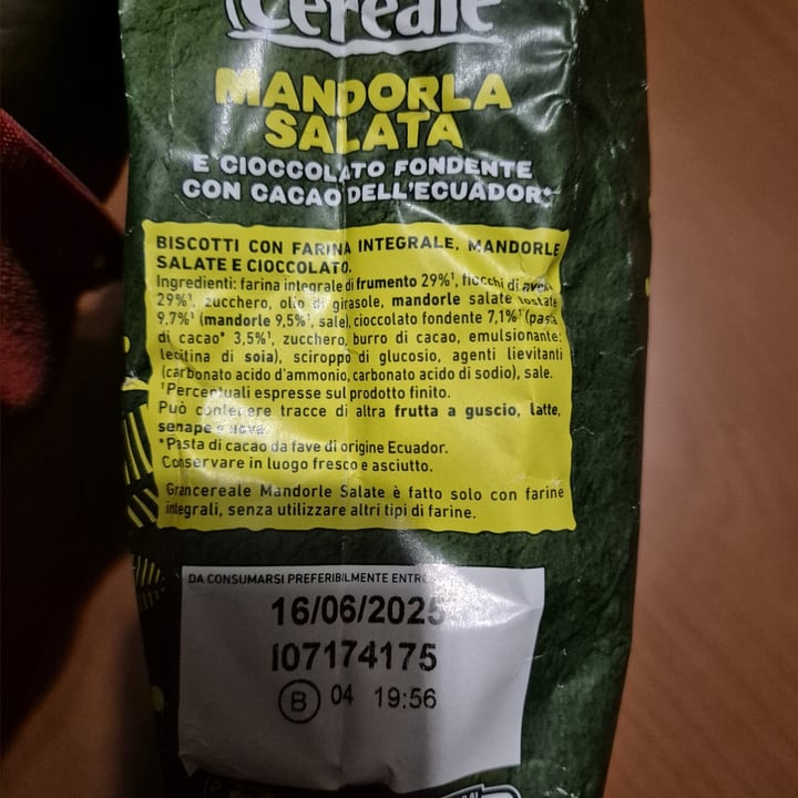 photo of Gran Cereale Gran Cereale mandorla salata shared by @tomma97 on  07 May 2025 - review