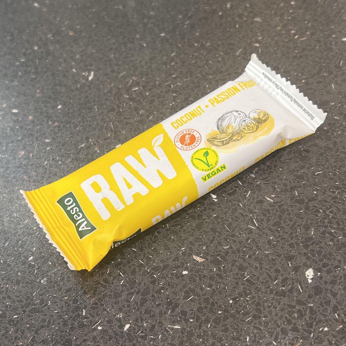Alesto raw coconut passion fruit bar Reviews abillion
