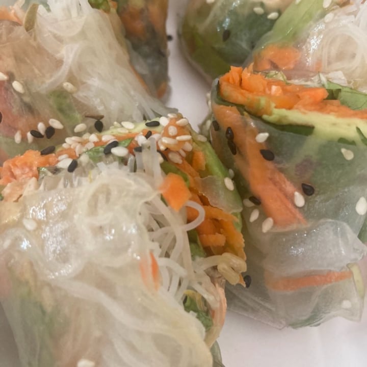 photo of PHO - Escazú Vietnamese Avocado Spring Rolls shared by @irevetcr on  02 Sep 2025 - review