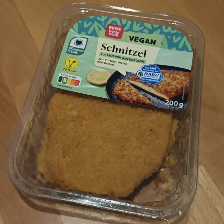 photo of Rewe schnitzel shared by @rotolosa on  08 Feb 2024 - review