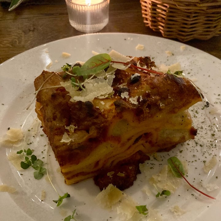 photo of aTipico Lasagne shared by @asiayportia on  25 Apr 2024 - review