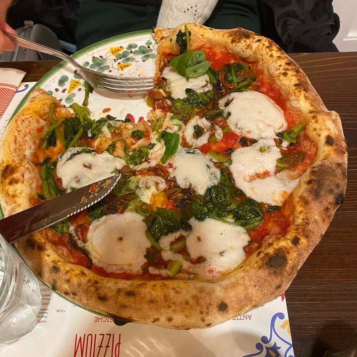 photo of Pizzium - Firenze Friarielli e funghi shared by @eliamariotti on  07 Feb 2024 - review