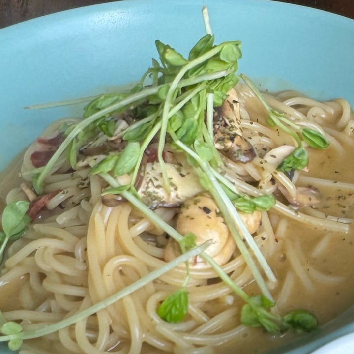 photo of nomVnom Bistro spaghetti carbonara shared by @biapol on  20 Jul 2025 - review