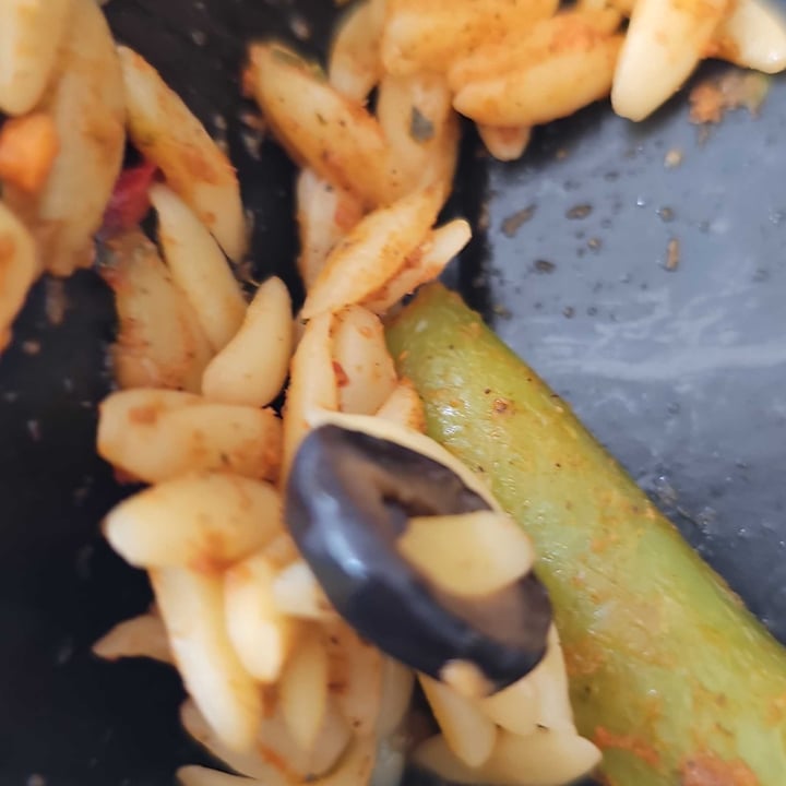 photo of Strong Roots Greek Orzo Pasta Bake shared by @raovioli on  11 Apr 2024 - review