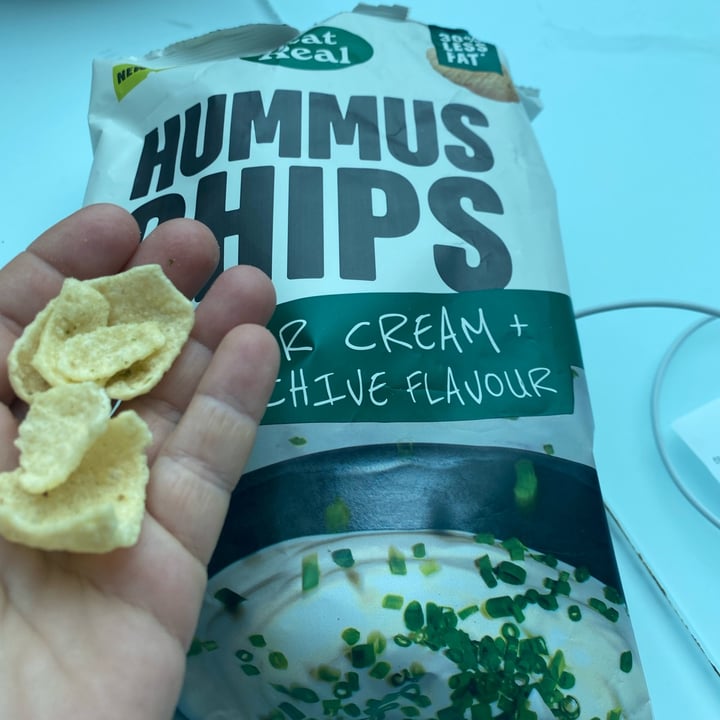 photo of Eat Real Hummus Chips Sour Cream & Chives Flavour shared by @fiorellik on  25 Mar 2024 - review