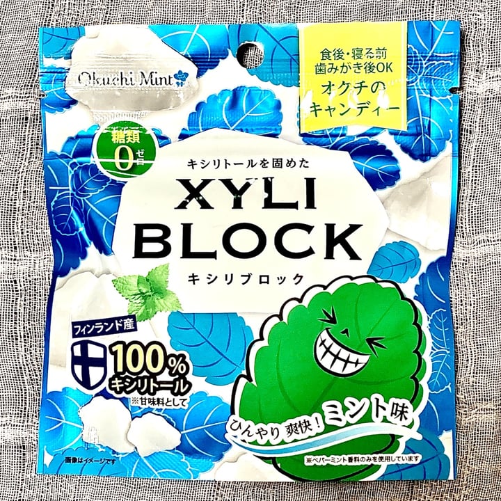 photo of Okuchi Mint XYLI BLOCK キシリブロック ミント味 shared by @ruka on  24 Sep 2023 - review