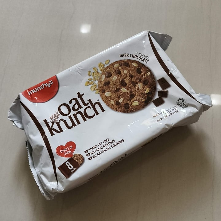 photo of Munchy's Munchy's Oat Krunch Dark Chocolate shared by @ahmei on  05 Jul 2025 - review