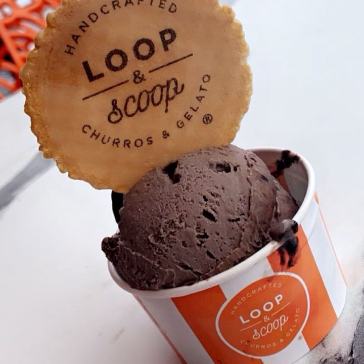 photo of Loop & Scoop Vegan Oreo Ice Cream shared by @iluvanimals on  29 Nov 2023 - review