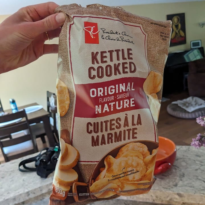 photo of President's Choice Kettle Cooked Original Flavour Chips shared by @jandrews on  11 May 2024 - review