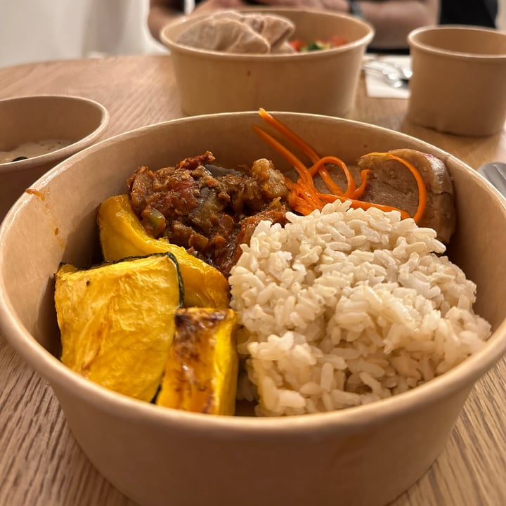 photo of EN Seeds / Bowl of Gratitude Hearty Vegan Bowl shared by @yummyveggies on  28 Mar 2024 - review