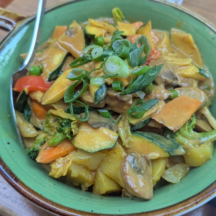 photo of Little Tibet Restaurant Norbu Tse shared by @bratkart0ffel on  29 Jun 2025 - review