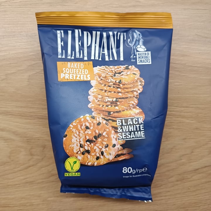 photo of Elephant Pretzels with black and white sesame shared by @flowvegan on  11 Jun 2024 - review