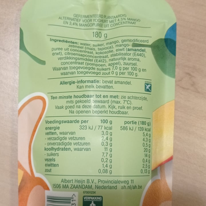 photo of Albert Heijn terra tussendoortje plantaardig alternatief voor yoghurt mango shared by @nuriawashungry on  04 May 2024 - review