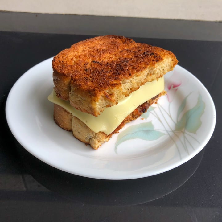 photo of Emborg Plant Based Slices Original Style shared by @m1tch9i on  30 Jun 2025 - review
