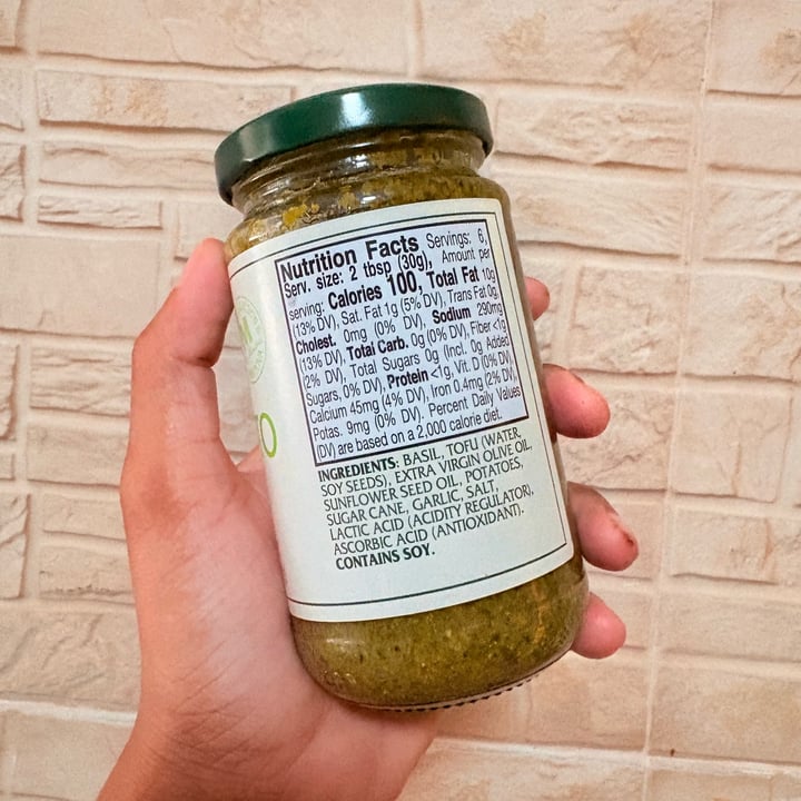 photo of Fratelli mantova Vegan Basil Pesto shared by @vegandiaries on  21 Aug 2025 - review