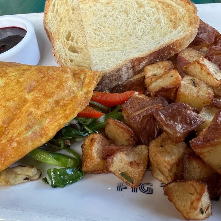 photo of Fig Tree Cafe ITALIAN PLANT BASED V® Omelet shared by @anniehafer on  08 Feb 2024 - review