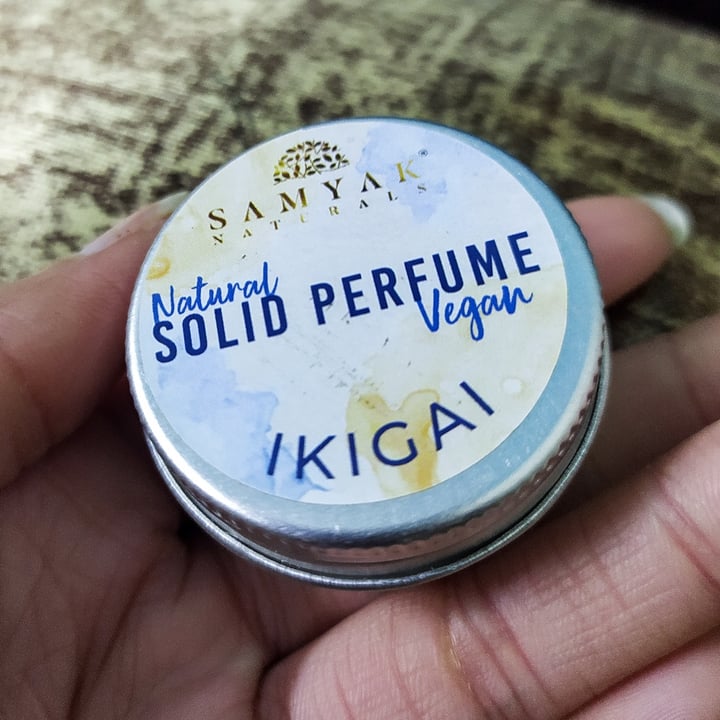 photo of Samyak naturals Solid Perfume shared by @veganbhumika on  22 Mar 2024 - review