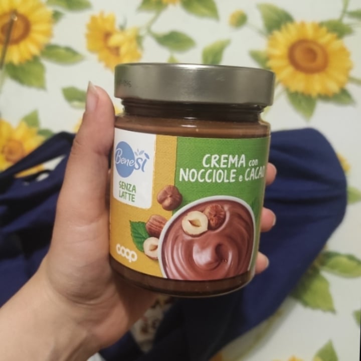 photo of coop bene-sì crema con nocciole e cacao shared by @saporidichiara on  17 Aug 2023 - review