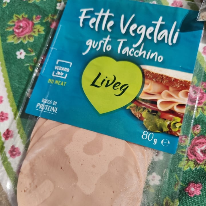 photo of Liveg fette vegetali gusto tacchino shared by @lamadonna on  08 Jan 2024 - review