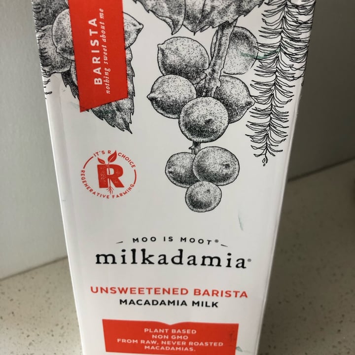 photo of Milkadamia Unsweetened Barista Macadamia Milk shared by @sueprozak on  27 Apr 2024 - review