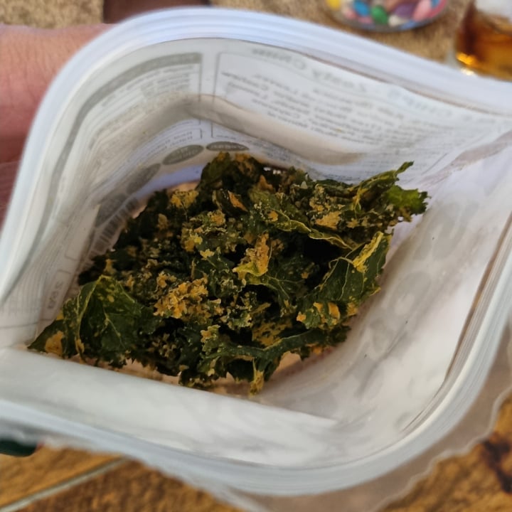 photo of Earthshine Zesty Chilli Kale Chips shared by @carmz on  20 Apr 2024 - review