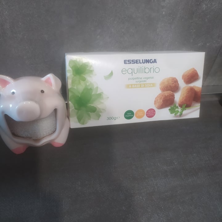 photo of Esselunga equilibrio polpettine vegetali surgelate a base di soia shared by @luna27 on  04 Nov 2024 - review