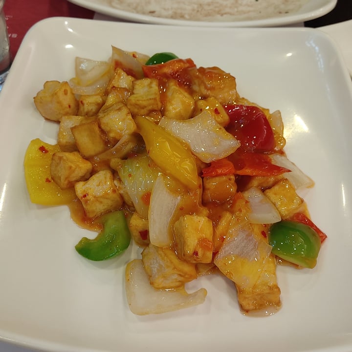 photo of Shanghai Quick Tofu Saltato Con Cipolle, Peperoni shared by @olgalo on  17 Feb 2024 - review