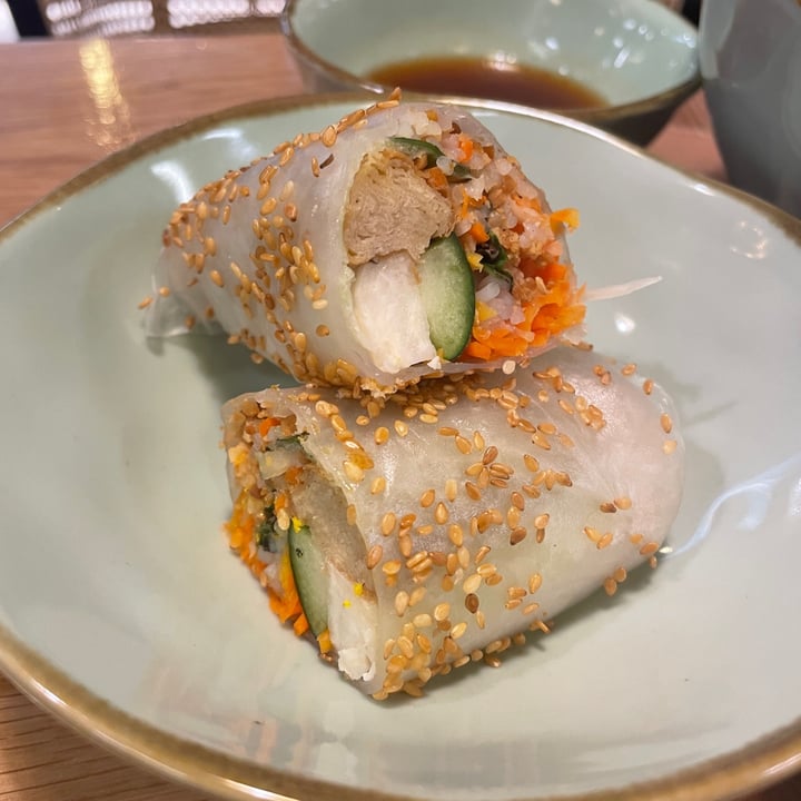 photo of The Kind Bowl summer roll shared by @keifeewowo on  27 Dec 2023 - review