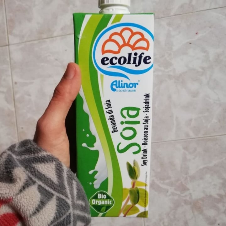 photo of Ecolife Bevanda di soia shared by @sten11 on  05 Feb 2024 - review