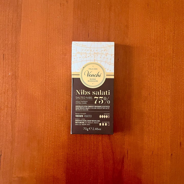 photo of Venchi Cioccolato Extra Fondente con Granella di Fave di Cacao Tostate e Salate shared by @seitanista on  08 Sep 2024 - review
