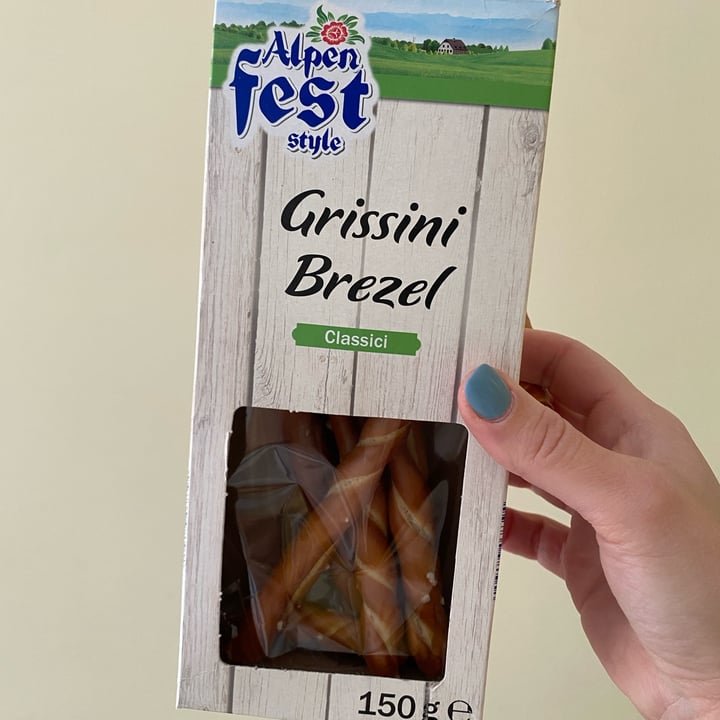 photo of Alpen fest style Grissini brezel shared by @chica86 on  05 May 2024 - review