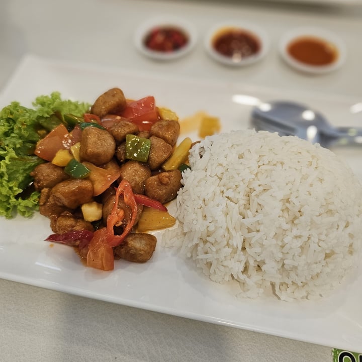 photo of Zi Zai Sweet & Sour Meat Set shared by @tnahar on  20 Jan 2024 - review