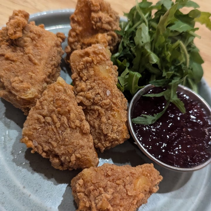 photo of The Allotment Vegan Restaurant Brie Wedges with Cranberry Dip shared by @alicesabrina on  05 Dec 2024 - review