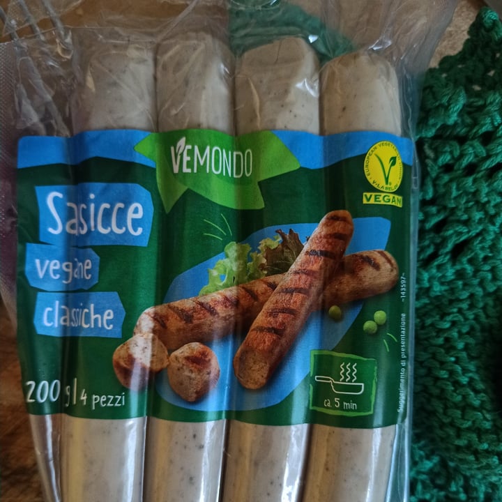 photo of Vemondo Salsicce Vegane Classiche shared by @giudymorale on  20 Feb 2024 - review