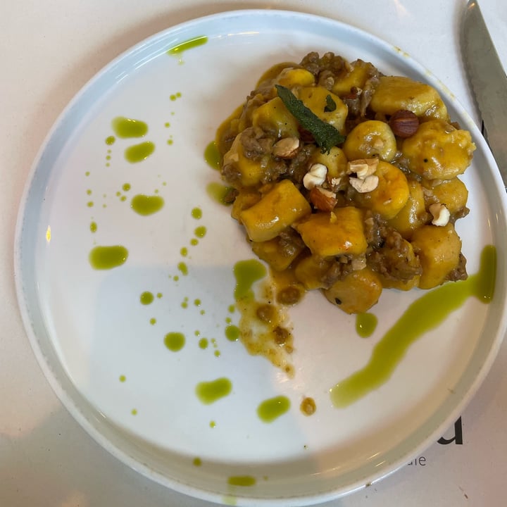 photo of Nativa Ristorante gnocchetti Senatore Cappelli Di Zucca E Ragù Di Nocciole shared by @ericadavide on  24 May 2024 - review