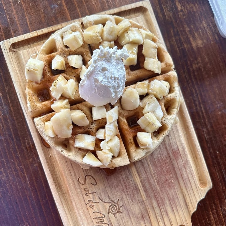 photo of Sol de Maple Tiramisu shared by @vannyrev on  11 Oct 2025 - review