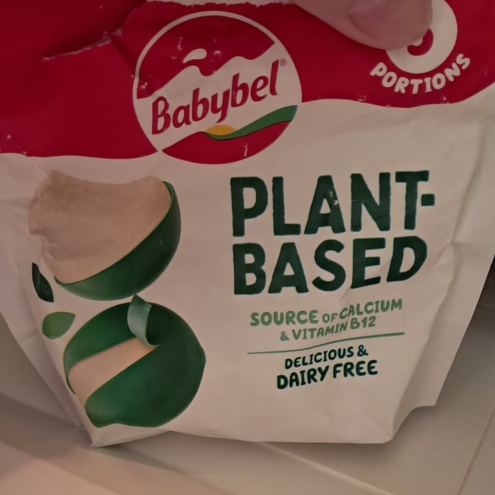 photo of Babybel Plant-Based White Cheddar Cheese Alternative shared by @unitedforanimals on  15 Jan 2025 - review