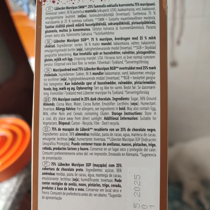 photo of Favorina Lübecker Marzipan - Dark chocolate shared by @theandalusianqueer on  31 Oct 2024 - review