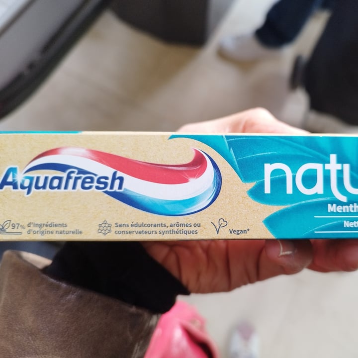 photo of Aquafresh Naturals Mint Clean shared by @sorinaparis on  05 Nov 2023 - review