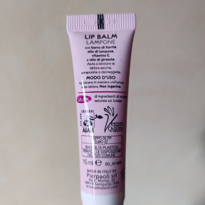 photo of ekos Lip Balm Lampone shared by @lucianothecat on  22 Apr 2024 - review