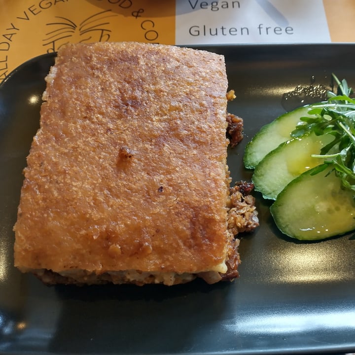 photo of Veganaki Moussaka shared by @kamerplant on  17 Feb 2024 - review