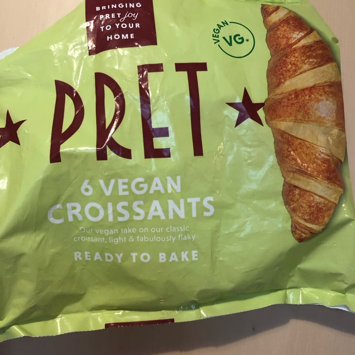 photo of Pret 6 Vegan Croissants shared by @cloudnineberry on  26 Jan 2024 - review