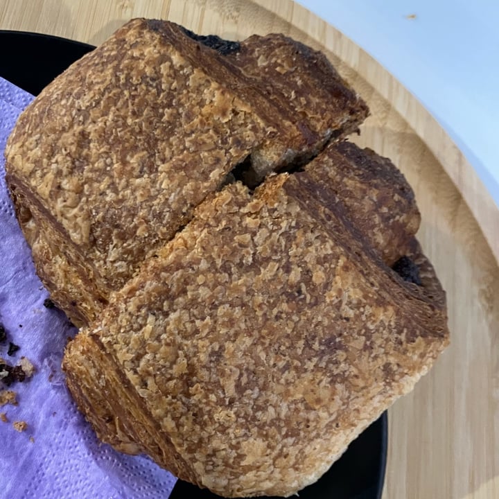 photo of Pasticceria Vegana Biologica "LA MAGNOLIA" Pain au chocolat shared by @anto- on  01 Feb 2025 - review